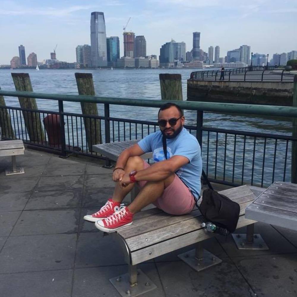 Meet your Posher, Rigoberto